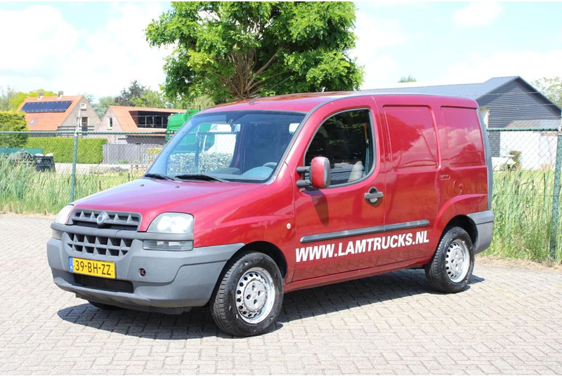 Fiat Doblò Cargo 1.9 JTD SCHUIFDEUR - فان: صور 1 Fiat Doblò Cargo 1.9 JTD SCHUIFDEUR - فان: صور 1