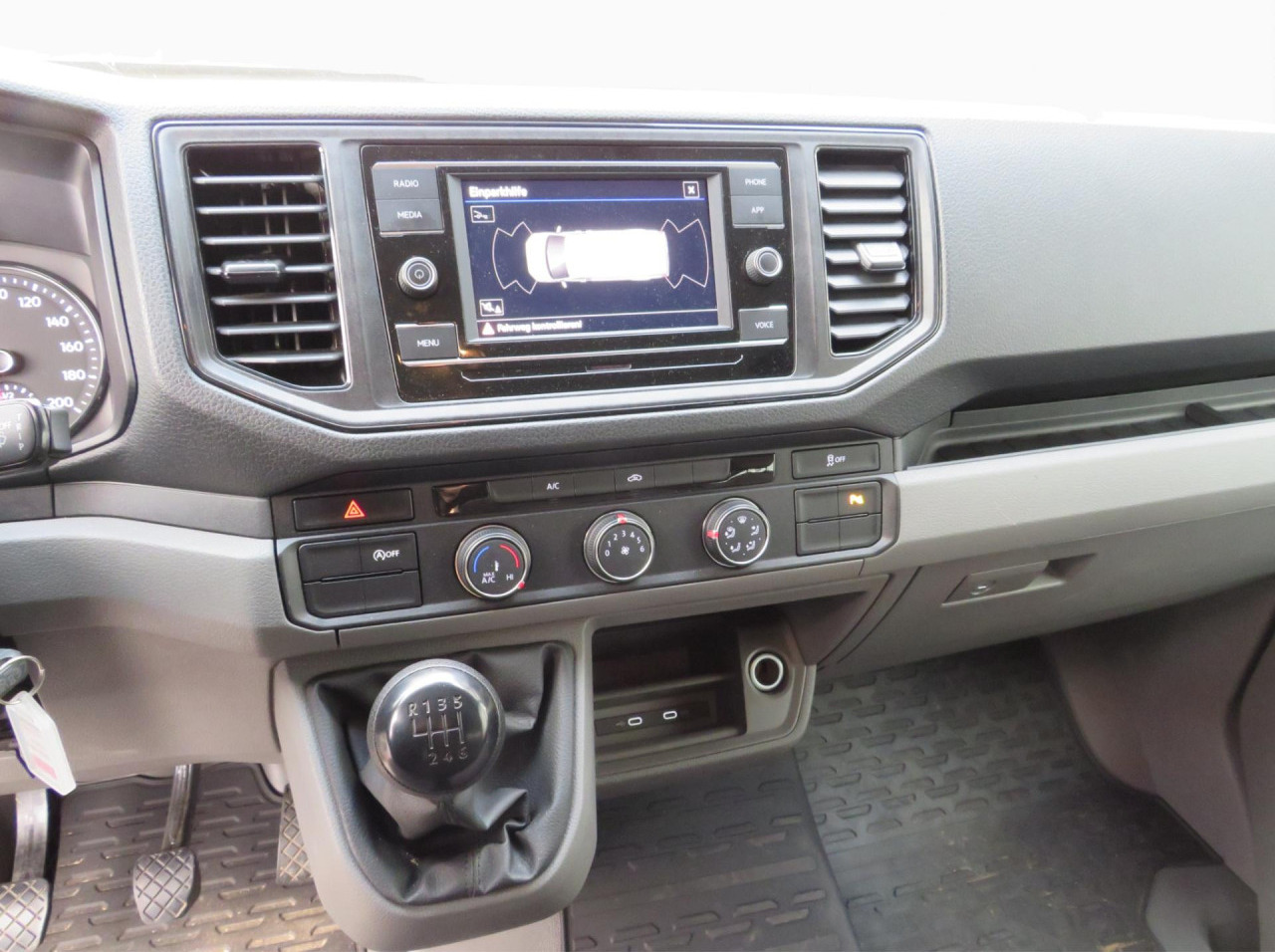 VOLKSWAGEN Crafter 35 L4H3 Doka Kasten Klima AHK Navi ZV - فان, الشاحنات الصغيرة كابينة مزدوجة: صور 4 VOLKSWAGEN Crafter 35 L4H3 Doka Kasten Klima AHK Navi ZV - فان, الشاحنات الصغيرة كابينة مزدوجة: صور 4