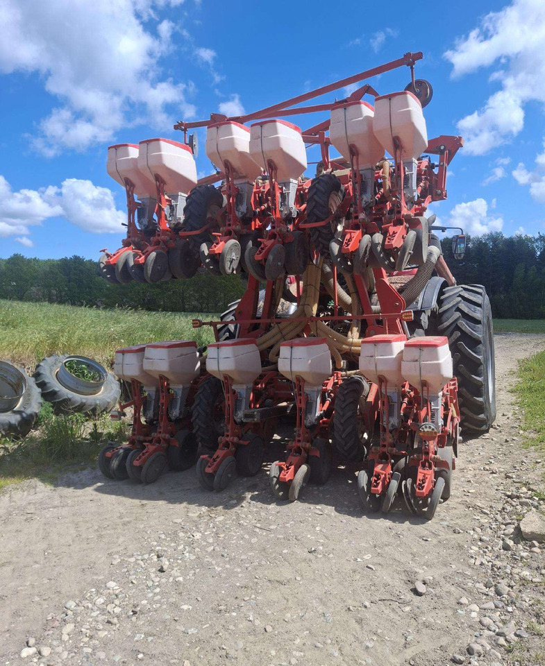 Gaspardo MTI 12 - وضع البذور فى خطوط: صور 3 Gaspardo MTI 12 - وضع البذور فى خطوط: صور 3