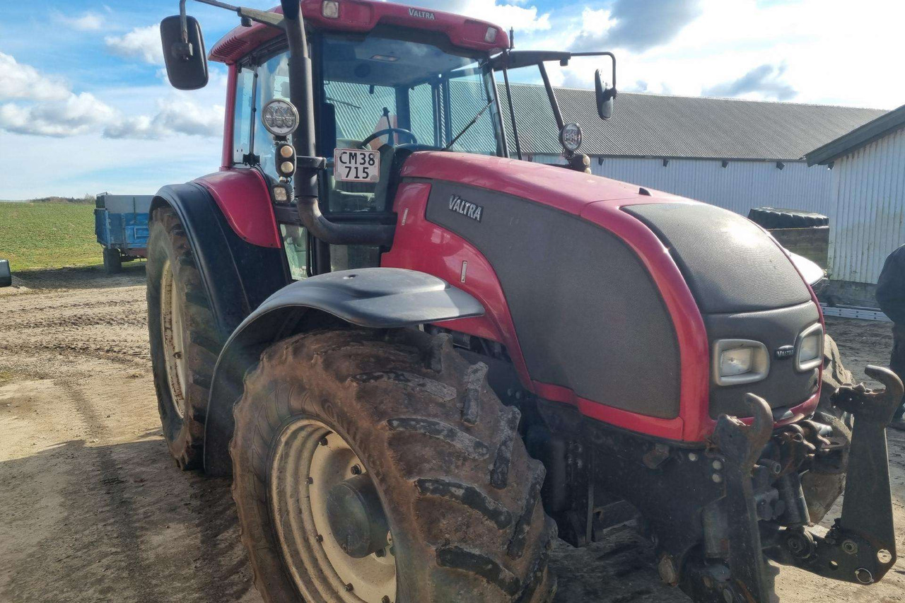 Valtra T190 - جرار: صور 2 Valtra T190 - جرار: صور 2