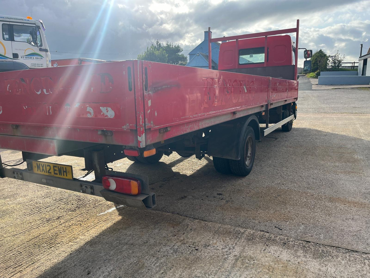 DAF LF 45 160 - شاحنات مسطحة: صور 4 DAF LF 45 160 - شاحنات مسطحة: صور 4