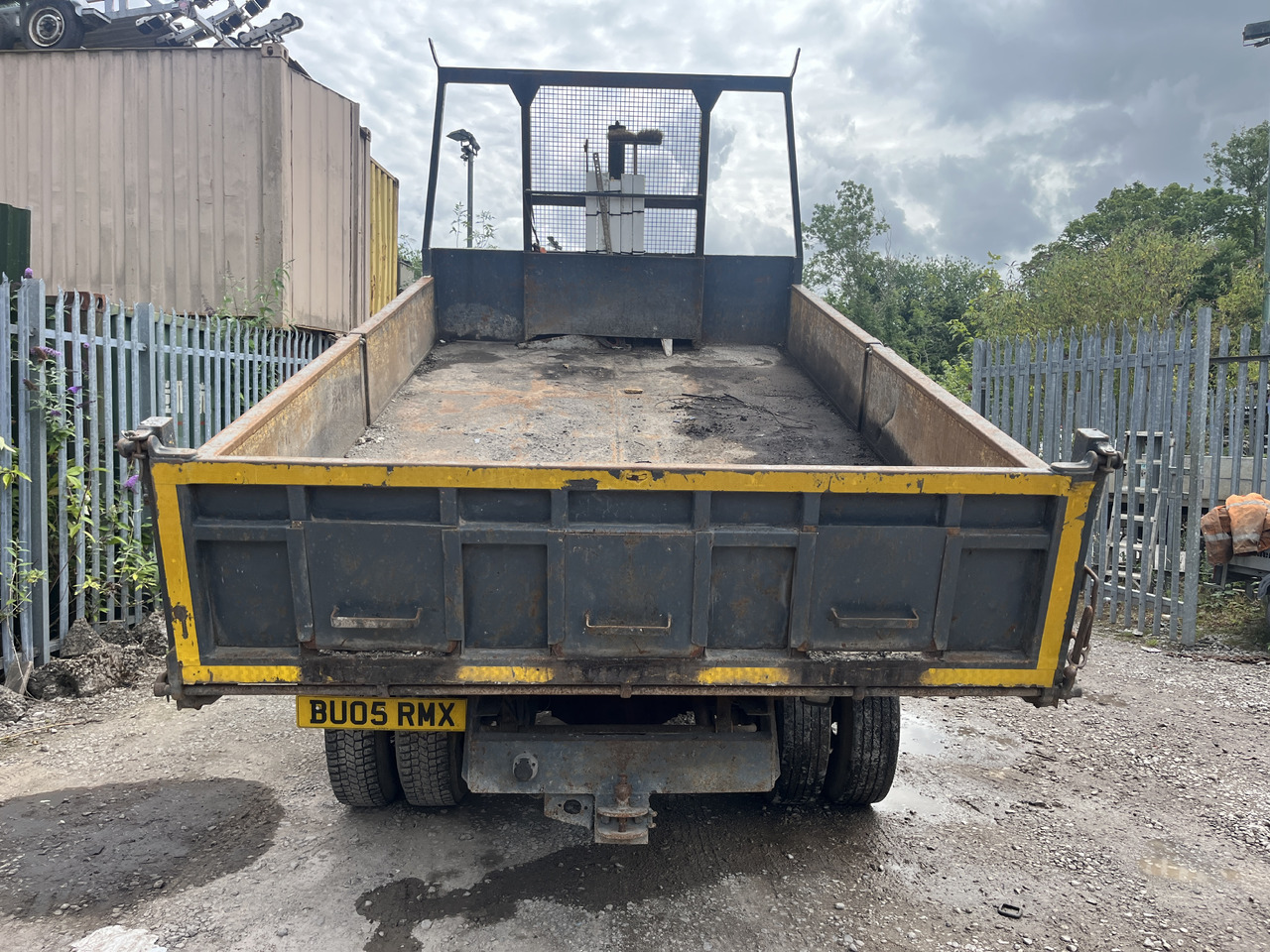 Iveco Euro Cargo 75 E17 - قلابات: صور 4 Iveco Euro Cargo 75 E17 - قلابات: صور 4