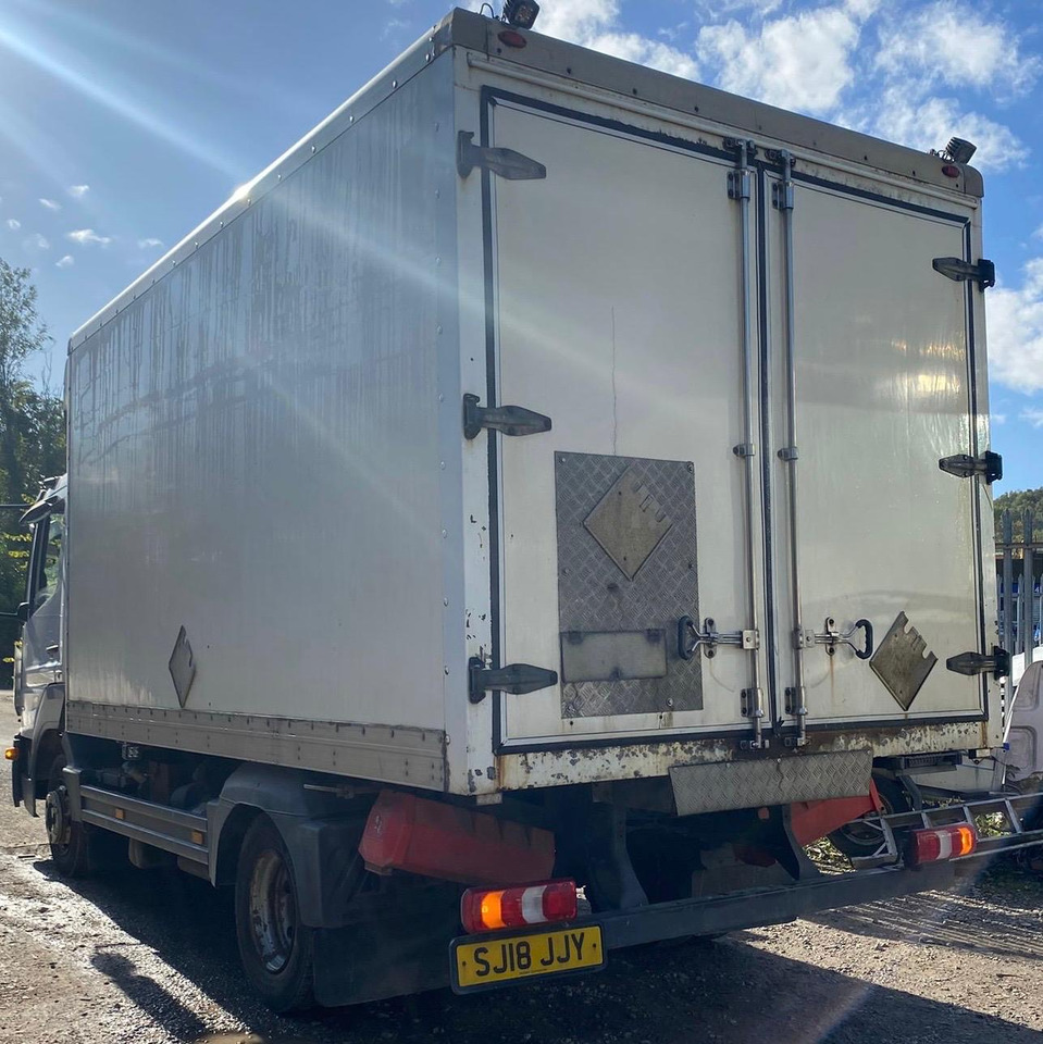 Mercedes Atego 816 - بصندوق مغلق شاحنة: صور 4 Mercedes Atego 816 - بصندوق مغلق شاحنة: صور 4