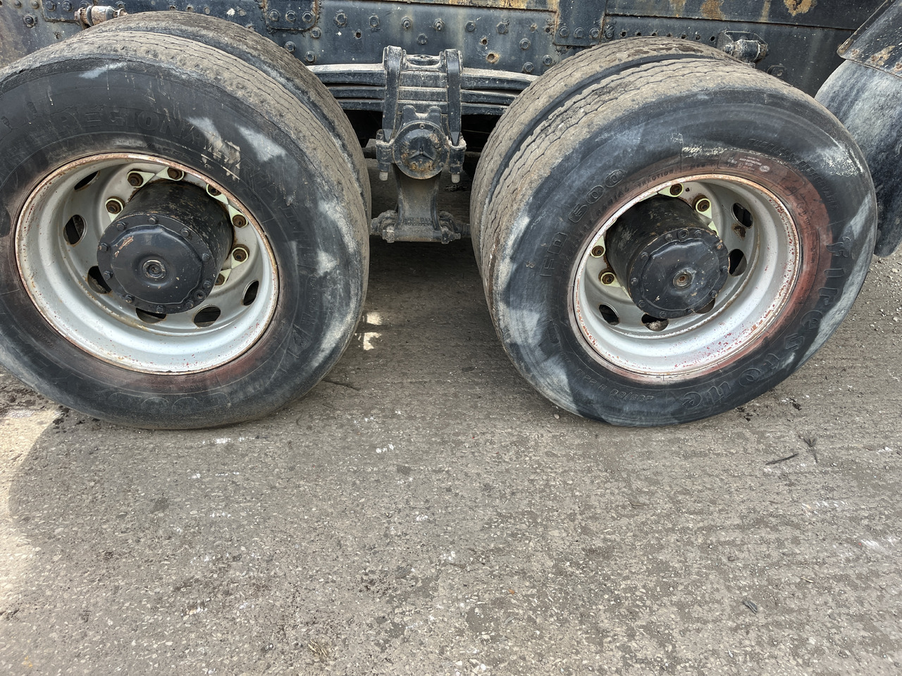 Mercedes Atego - قلابات: صور 4 Mercedes Atego - قلابات: صور 4