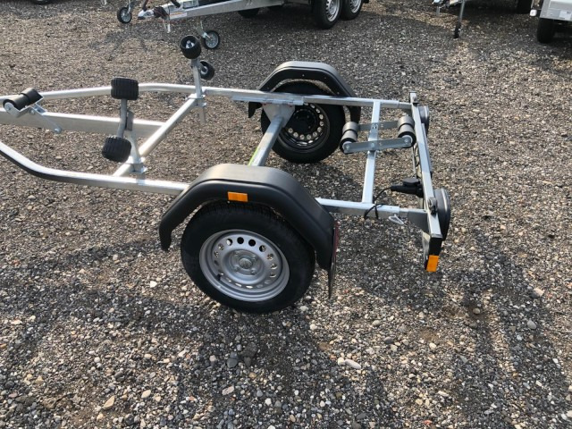 Brenderup Brenderup Premium 150600UB, 600 kg ZG, 100 km/h, 4,7m - مقطورة القارب: صور 5 Brenderup Brenderup Premium 150600UB, 600 kg ZG, 100 km/h, 4,7m - مقطورة القارب: صور 5