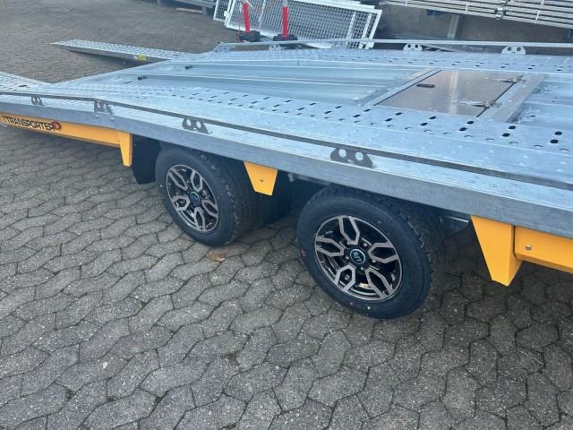 Brian James T Transporter, 231-5021-35-2-12, 5000 x 2150 mm, 3,5 to. kippbar mit Auffahrrampen - شاحنة نقل سيارات مقطورة: صور 5 Brian James T Transporter, 231-5021-35-2-12, 5000 x 2150 mm, 3,5 to. kippbar mit Auffahrrampen - شاحنة نقل سيارات مقطورة: صور 5