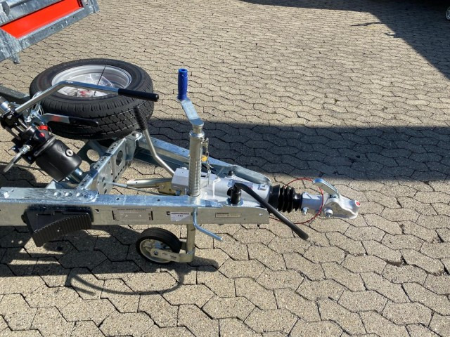 Brian James T Transporter, 231-5021-35-2-12, 5000 x 2150 mm, 3,5 to. kippbar mit Auffahrrampen - شاحنة نقل سيارات مقطورة: صور 2 Brian James T Transporter, 231-5021-35-2-12, 5000 x 2150 mm, 3,5 to. kippbar mit Auffahrrampen - شاحنة نقل سيارات مقطورة: صور 2