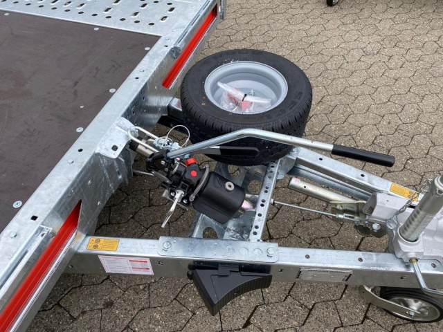 Brian James T Transporter, 231-6023-35-3-12, 6000 x 2380 mm, 3,5 to. kippbar mit Auffahrrampe - شاحنة نقل سيارات مقطورة: صور 3 Brian James T Transporter, 231-6023-35-3-12, 6000 x 2380 mm, 3,5 to. kippbar mit Auffahrrampe - شاحنة نقل سيارات مقطورة: صور 3