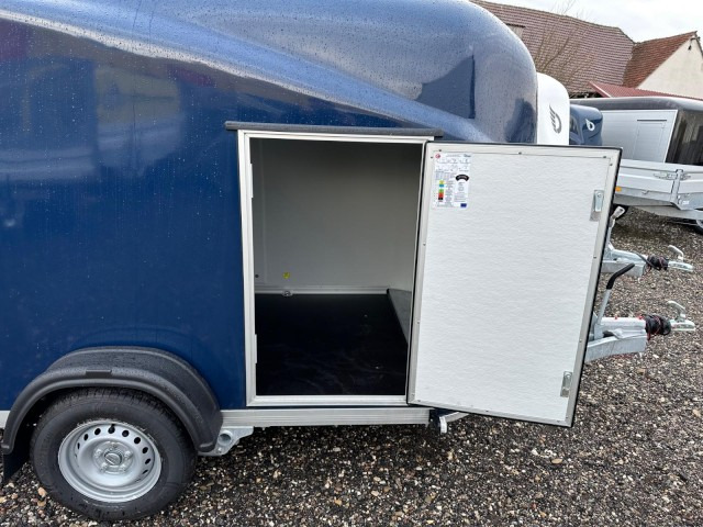 Cheval Liberte Debon Fourgon Cargo 2 Poly + Türe blau 1300 kg, 100 km/h, 300x155x168cm - بصندوق مغلق مقطورة: صور 4 Cheval Liberte Debon Fourgon Cargo 2 Poly + Türe blau 1300 kg, 100 km/h, 300x155x168cm - بصندوق مغلق مقطورة: صور 4