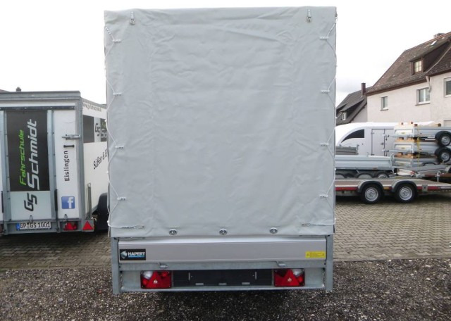 Hapert Azure H-2 Hochlader 3050 x 1600 x 300 mm, mit Plane 180 cm grau ZG 2,0 to. - مقطورات السيارات: صور 4 Hapert Azure H-2 Hochlader 3050 x 1600 x 300 mm, mit Plane 180 cm grau ZG 2,0 to. - مقطورات السيارات: صور 4
