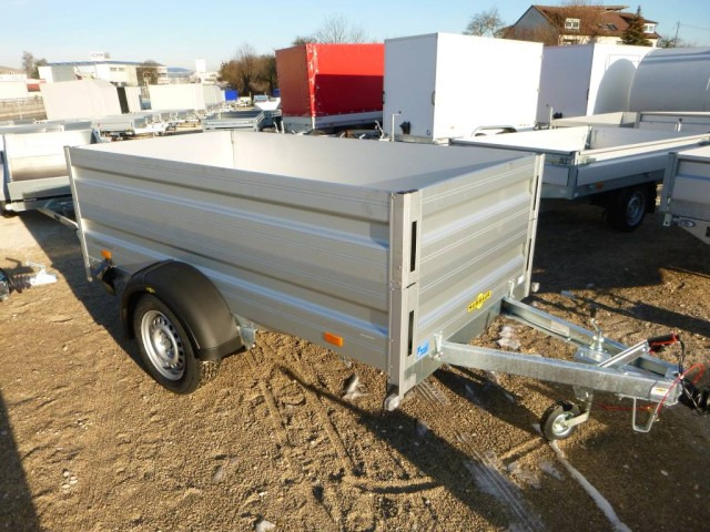 Humbaur HA 132513 mit KV und Bordwandaufsatz, 100 km/h 1300 kg, 2510 x 1310 x 350mm - مقطورات السيارات: صور 1 Humbaur HA 132513 mit KV und Bordwandaufsatz, 100 km/h 1300 kg, 2510 x 1310 x 350mm - مقطورات السيارات: صور 1