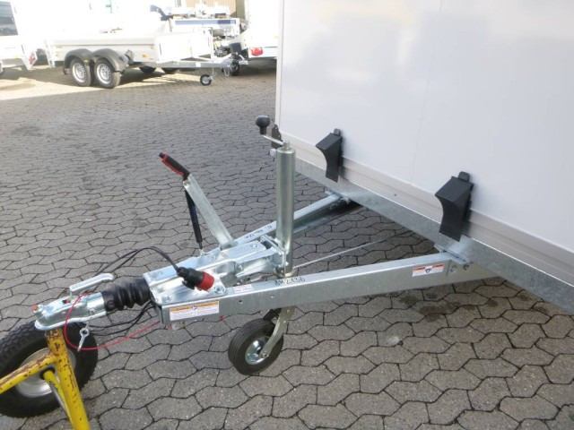 Humbaur Koffer HK 254218-20 PF30, 2,5 to. 4185x1730x1885mm - بصندوق مغلق مقطورة: صور 2 Humbaur Koffer HK 254218-20 PF30, 2,5 to. 4185x1730x1885mm - بصندوق مغلق مقطورة: صور 2