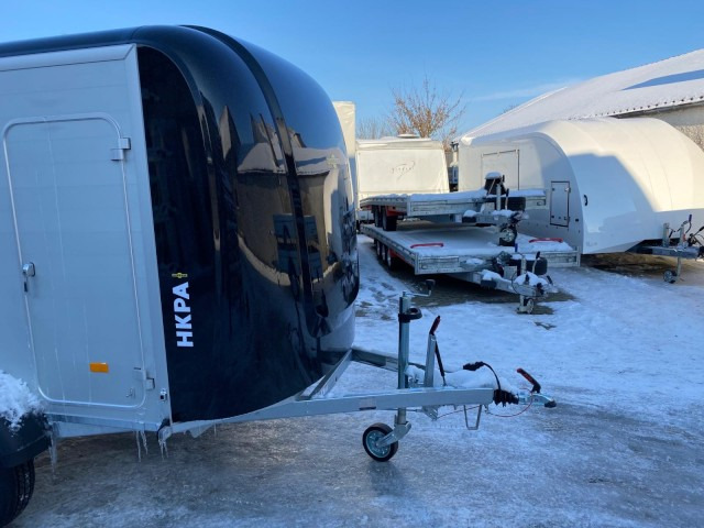 Humbaur Poly-Alu Koffer HKPA 263217, 2,6 to., 3280 x 1770 x 1800 mm - بصندوق مغلق مقطورة: صور 2 Humbaur Poly-Alu Koffer HKPA 263217, 2,6 to., 3280 x 1770 x 1800 mm - بصندوق مغلق مقطورة: صور 2