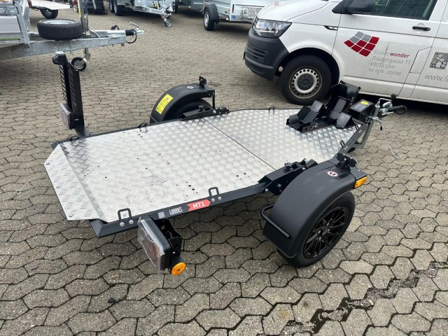 Lorries Motorradanhänger MT-1, 0,75 to. 245 x 99 cm, Alu-Felgen - مقطورة دراجة نارية: صور 5 Lorries Motorradanhänger MT-1, 0,75 to. 245 x 99 cm, Alu-Felgen - مقطورة دراجة نارية: صور 5