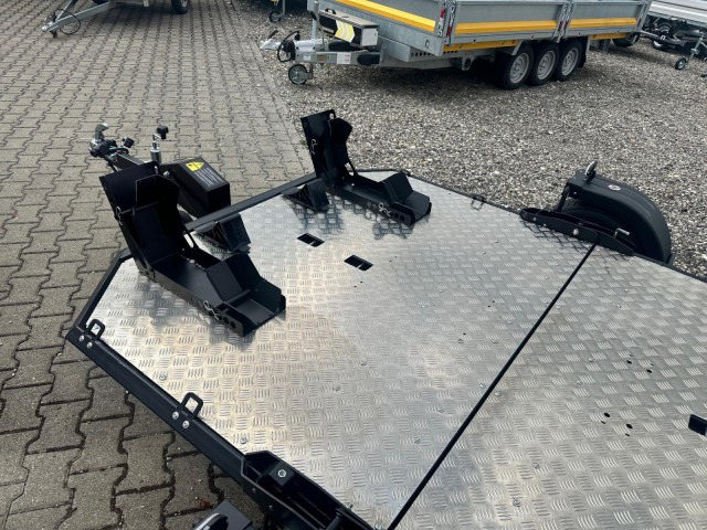 Lorries Motorradanhänger MT-2, 0,75 to. 240 x 174 cm, Alufelgen - مقطورة دراجة نارية: صور 4 Lorries Motorradanhänger MT-2, 0,75 to. 240 x 174 cm, Alufelgen - مقطورة دراجة نارية: صور 4