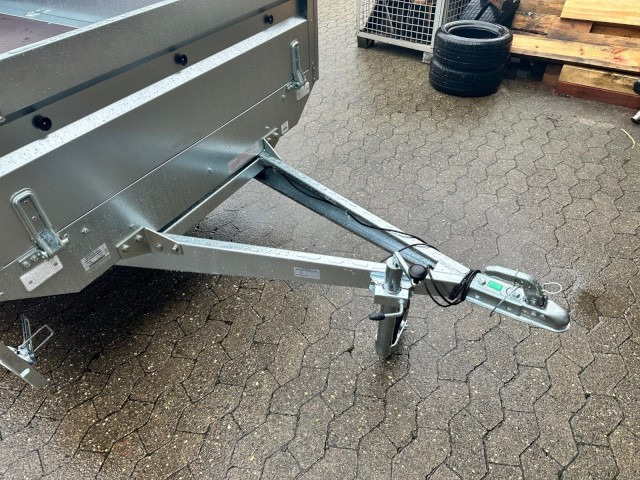 Neptun GN124, N7-263 KPS, 750 kg 2630 x 1450 x 400 mm - مقطورات السيارات: صور 2 Neptun GN124, N7-263 KPS, 750 kg 2630 x 1450 x 400 mm - مقطورات السيارات: صور 2