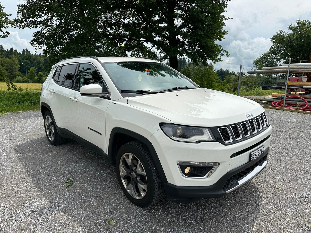 JEEP - سيارة دفع رباعي: صور 2 JEEP - سيارة دفع رباعي: صور 2