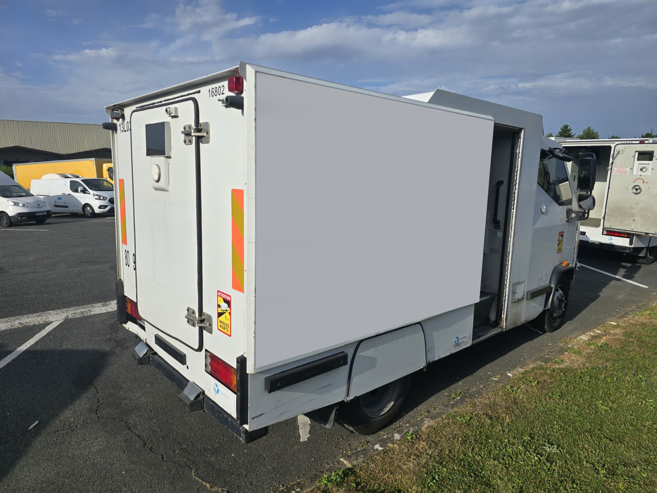Mercedes Vario 816 - هواة جمع السيارات: صور 3 Mercedes Vario 816 - هواة جمع السيارات: صور 3