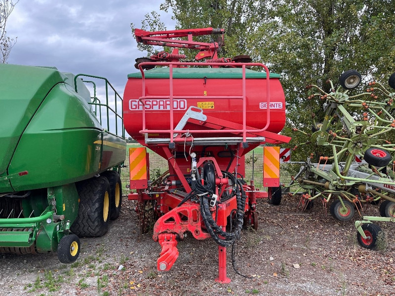 Gaspardo Gigante 600 - الة بذر: صور 2 Gaspardo Gigante 600 - الة بذر: صور 2