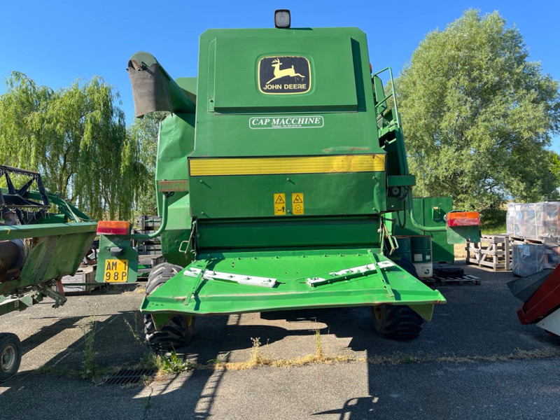 John Deere 2256 - حصادة شاملة: صور 3 John Deere 2256 - حصادة شاملة: صور 3