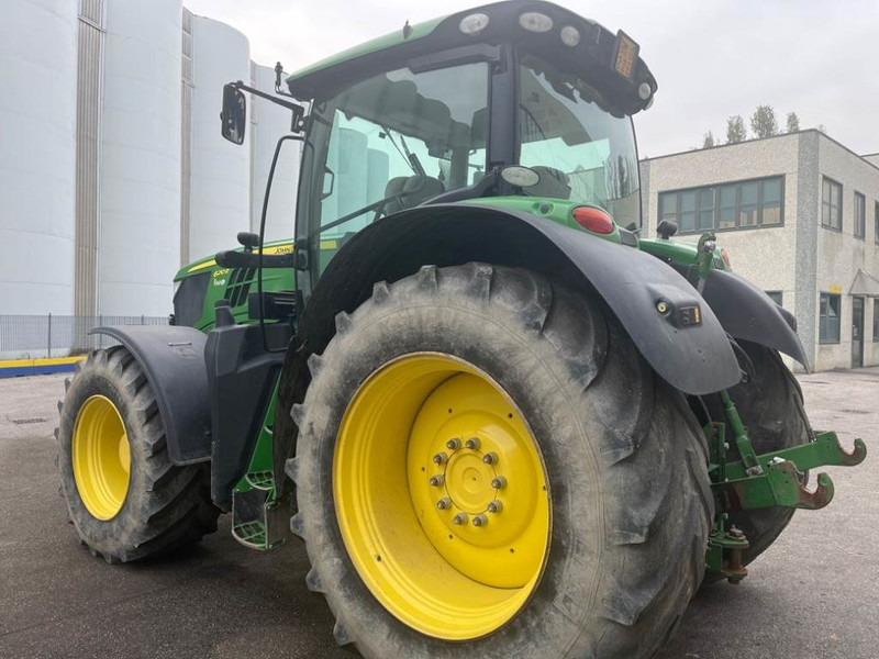 John Deere 6210 R AutoPower - جرار: صور 4 John Deere 6210 R AutoPower - جرار: صور 4