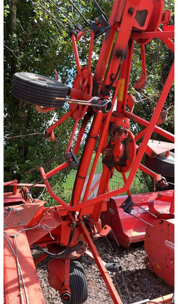 Kuhn GF 8501 T - لمّامَة القش: صور 3 Kuhn GF 8501 T - لمّامَة القش: صور 3