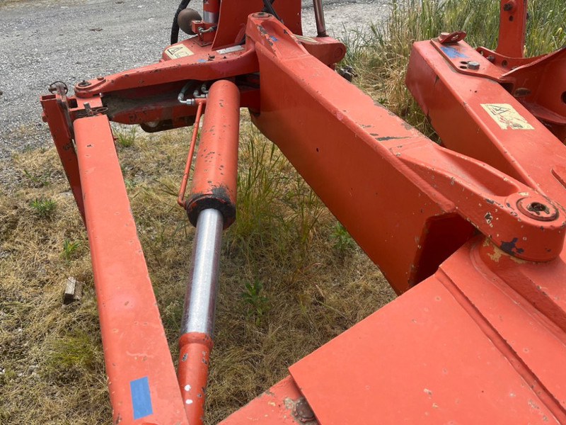 Kuhn MULTI-MASTER 180 OL - محراث: صور 4 Kuhn MULTI-MASTER 180 OL - محراث: صور 4