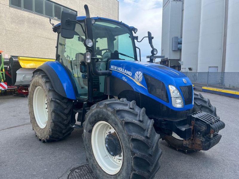 New Holland T 5.95 DC - جرار: صور 1 New Holland T 5.95 DC - جرار: صور 1