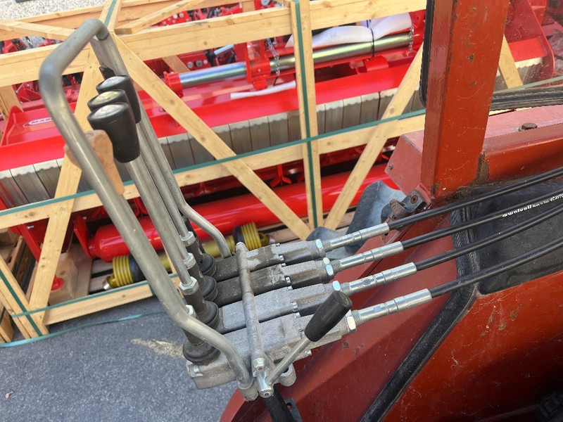 ORSI River 451 Vip - جزازة رافعة: صور 5 ORSI River 451 Vip - جزازة رافعة: صور 5