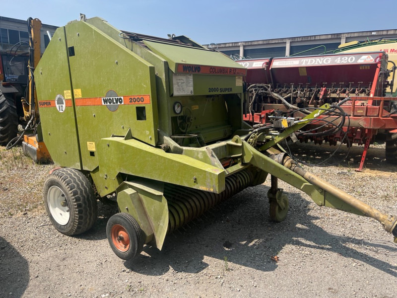 Wolagri Columbia R12 2000 Super - مكبس القش الدائري: صور 1 Wolagri Columbia R12 2000 Super - مكبس القش الدائري: صور 1