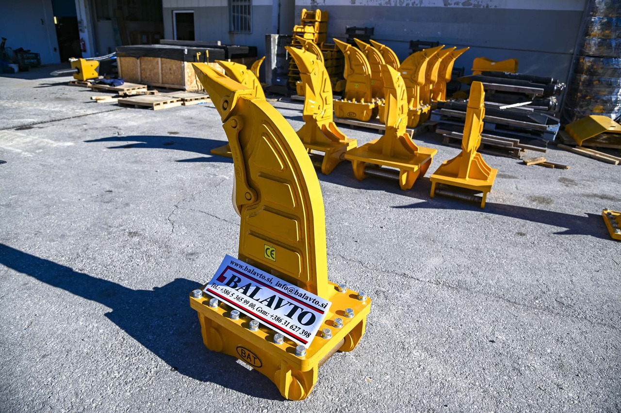 BAT BR08 - حراث تحت التربة - حفارة: صور 2 BAT BR08 - حراث تحت التربة - حفارة: صور 2