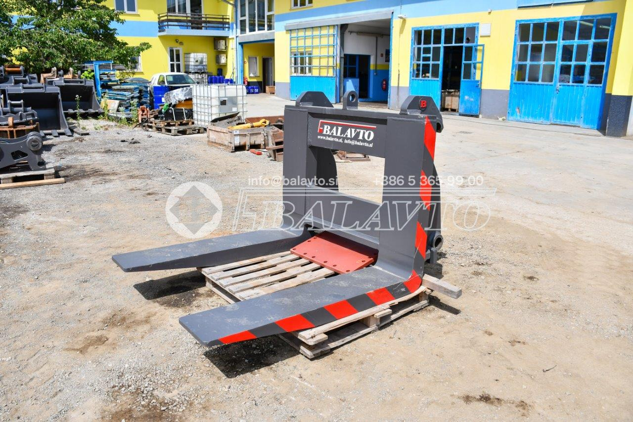 Balavto Block handling forks for Volvo L220 and L180 - شوكات - لودر: صور 1 Balavto Block handling forks for Volvo L220 and L180 - شوكات - لودر: صور 1