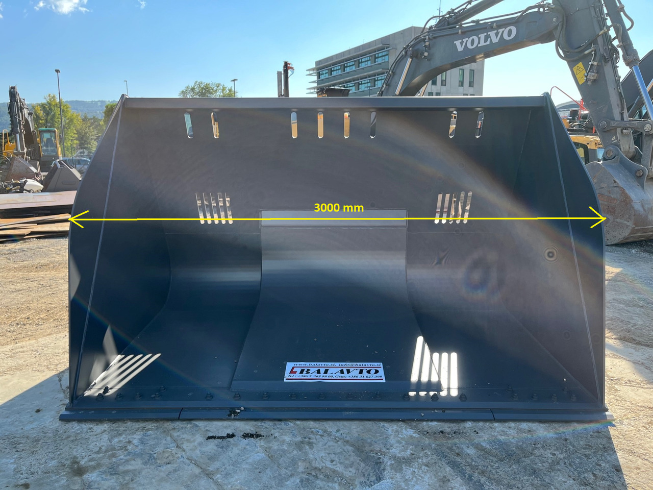 Balavto Loader bucket 3000 mm - بكت شيول: صور 2 Balavto Loader bucket 3000 mm - بكت شيول: صور 2