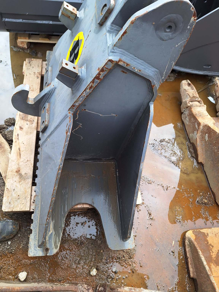 Balavto fork pylon - شوكات: صور 3 Balavto fork pylon - شوكات: صور 3