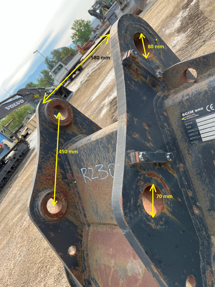 Digging bucket 1200 mm - بكت حفار: صور 5 Digging bucket 1200 mm - بكت حفار: صور 5