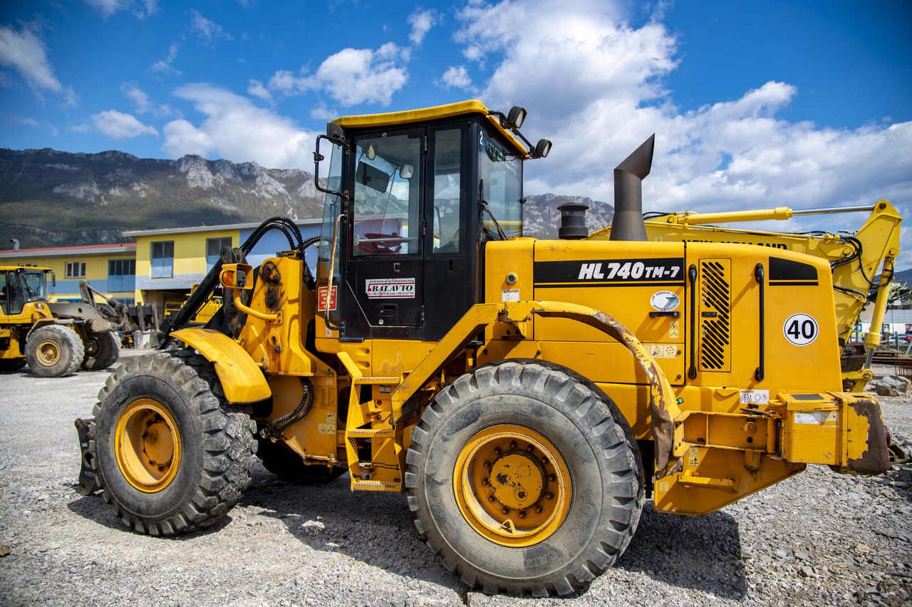 HYUNDAI HL740TM-7 for parts - اللودر بعجل: صور 3 HYUNDAI HL740TM-7 for parts - اللودر بعجل: صور 3