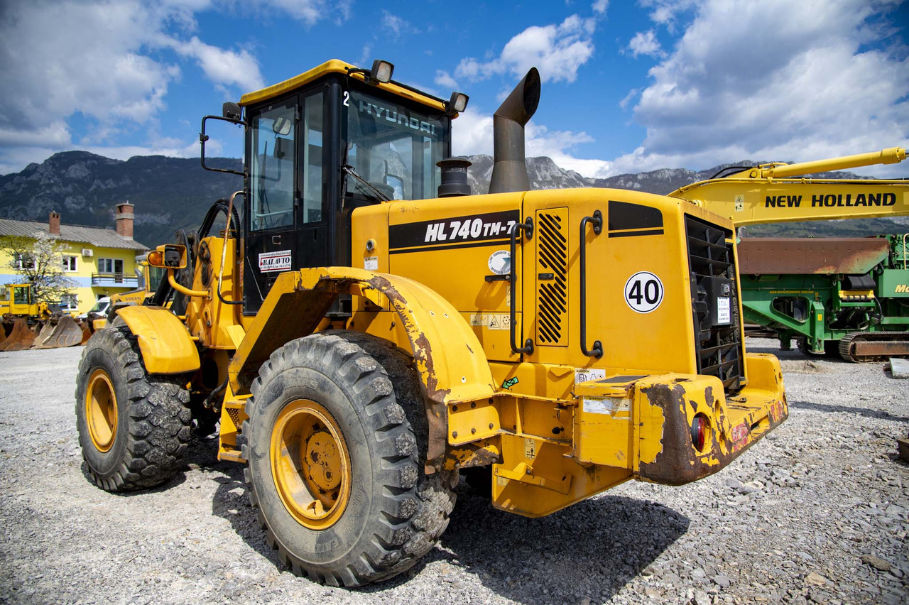HYUNDAI HL740TM-7 - اللودر بعجل: صور 4 HYUNDAI HL740TM-7 - اللودر بعجل: صور 4
