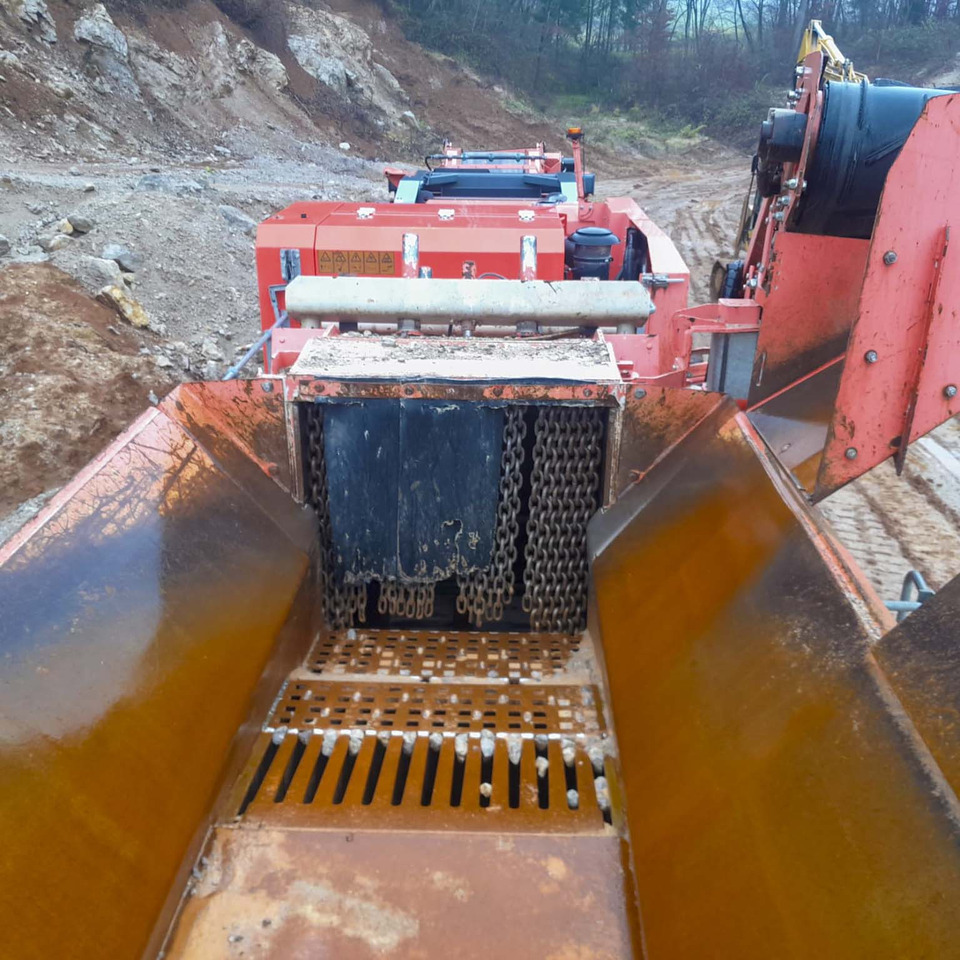 Terex-Finlay I-110 RS - كسارة فكية: صور 4 Terex-Finlay I-110 RS - كسارة فكية: صور 4