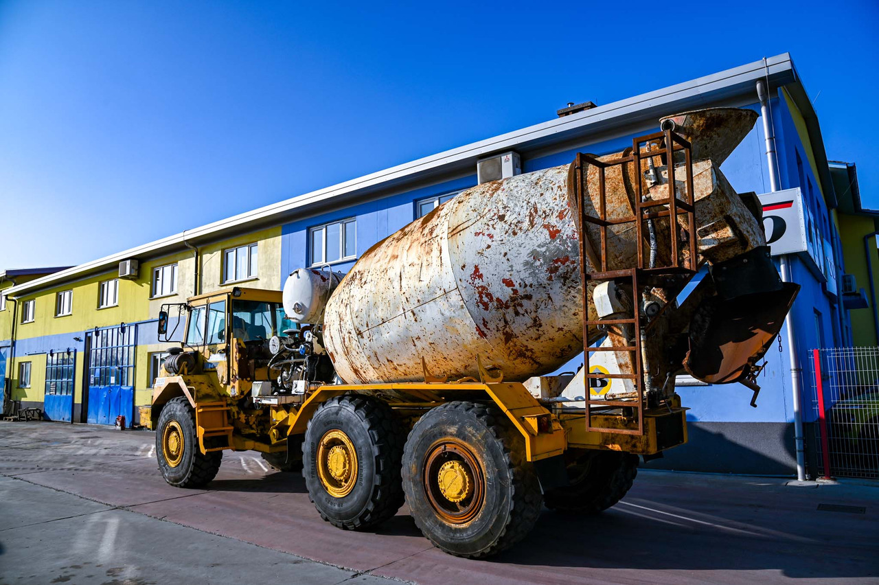 VOLVO A25C 6X6 - شاحنة خلاطة خرسانة: صور 4 VOLVO A25C 6X6 - شاحنة خلاطة خرسانة: صور 4