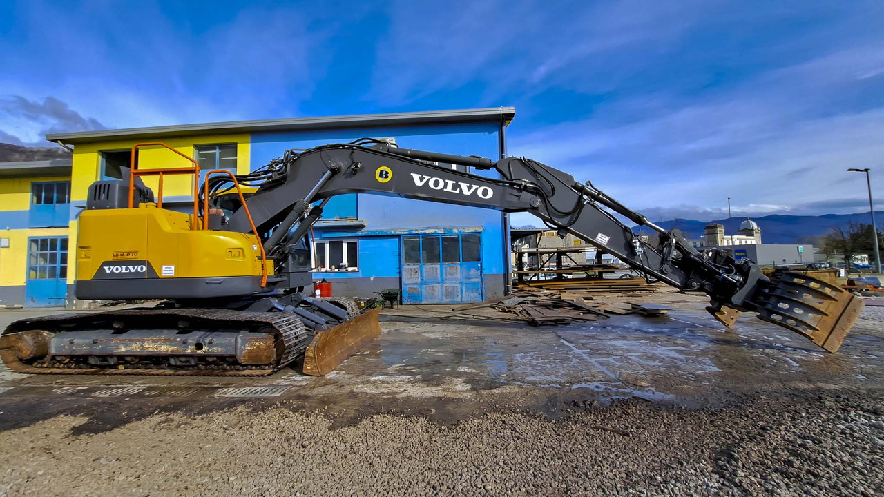 VOLVO ECR235EL - حفارات زحافة: صور 4 VOLVO ECR235EL - حفارات زحافة: صور 4