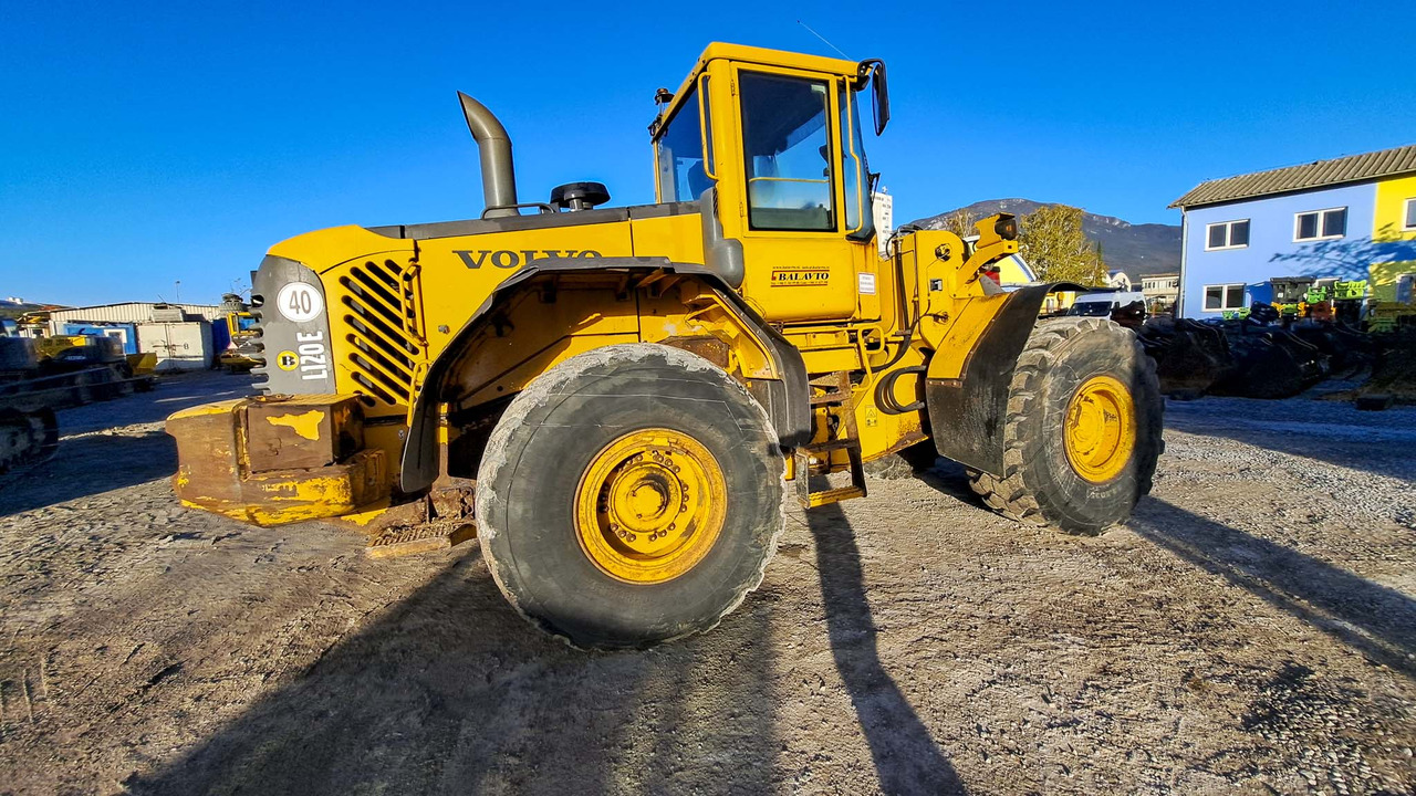 VOLVO L120E - اللودر بعجل: صور 5 VOLVO L120E - اللودر بعجل: صور 5