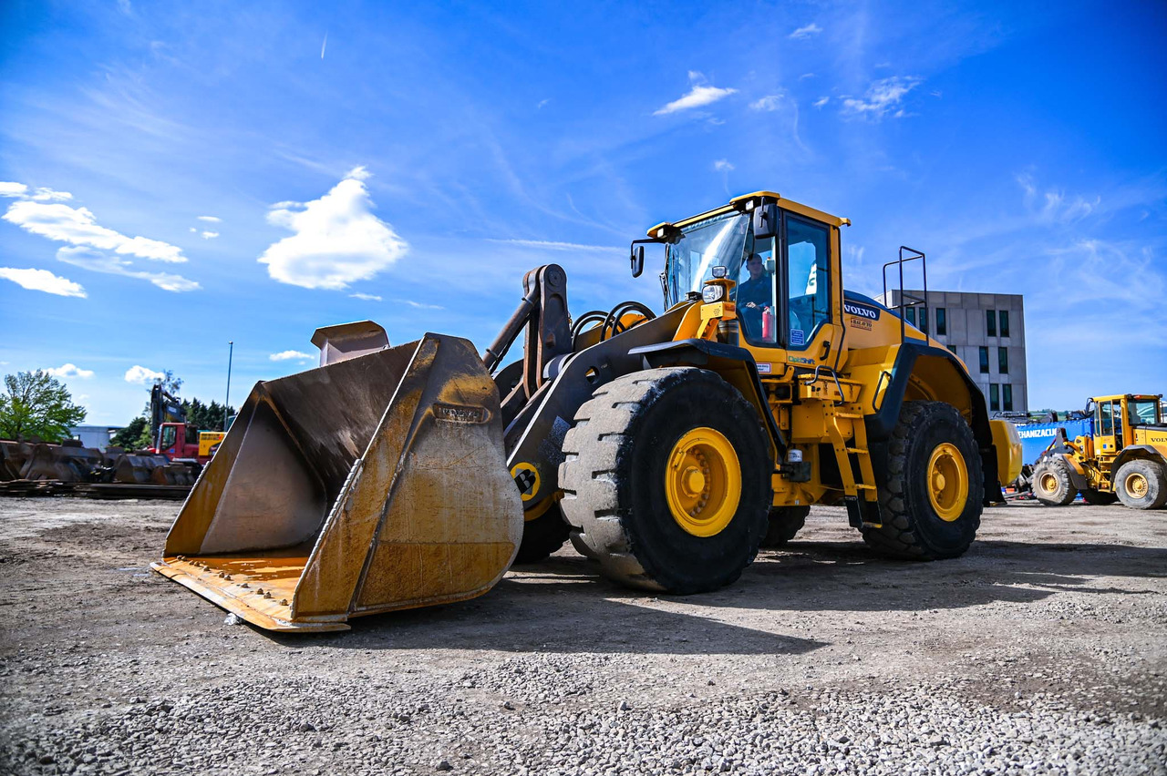 Volvo L180H - اللودر بعجل: صور 1 Volvo L180H - اللودر بعجل: صور 1