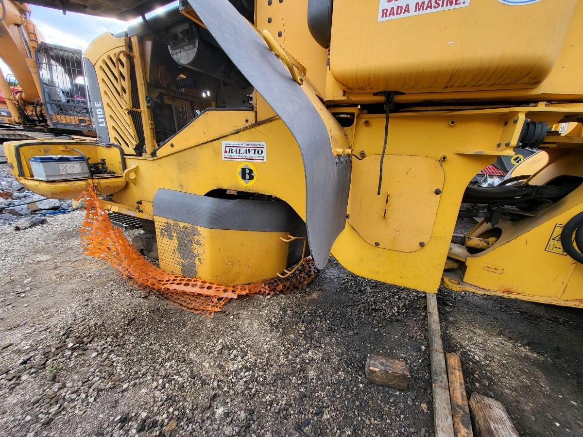 Volvo rear frame - الإطار / الشاسيه - لودر: صور 1 Volvo rear frame - الإطار / الشاسيه - لودر: صور 1