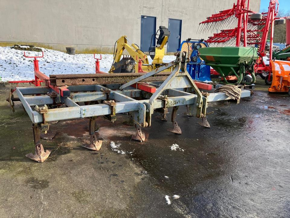 Stoppelgrubber 3m mit Steinsicherung und Scheibenwalze - مسلفة: صور 2 Stoppelgrubber 3m mit Steinsicherung und Scheibenwalze - مسلفة: صور 2