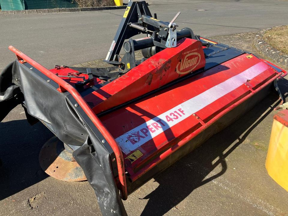Vicon Frontmähwerk Trommel 3.15 m Expert 431F Anfahrschaden - التقطيع جزازة: صور 1 Vicon Frontmähwerk Trommel 3.15 m Expert 431F Anfahrschaden - التقطيع جزازة: صور 1