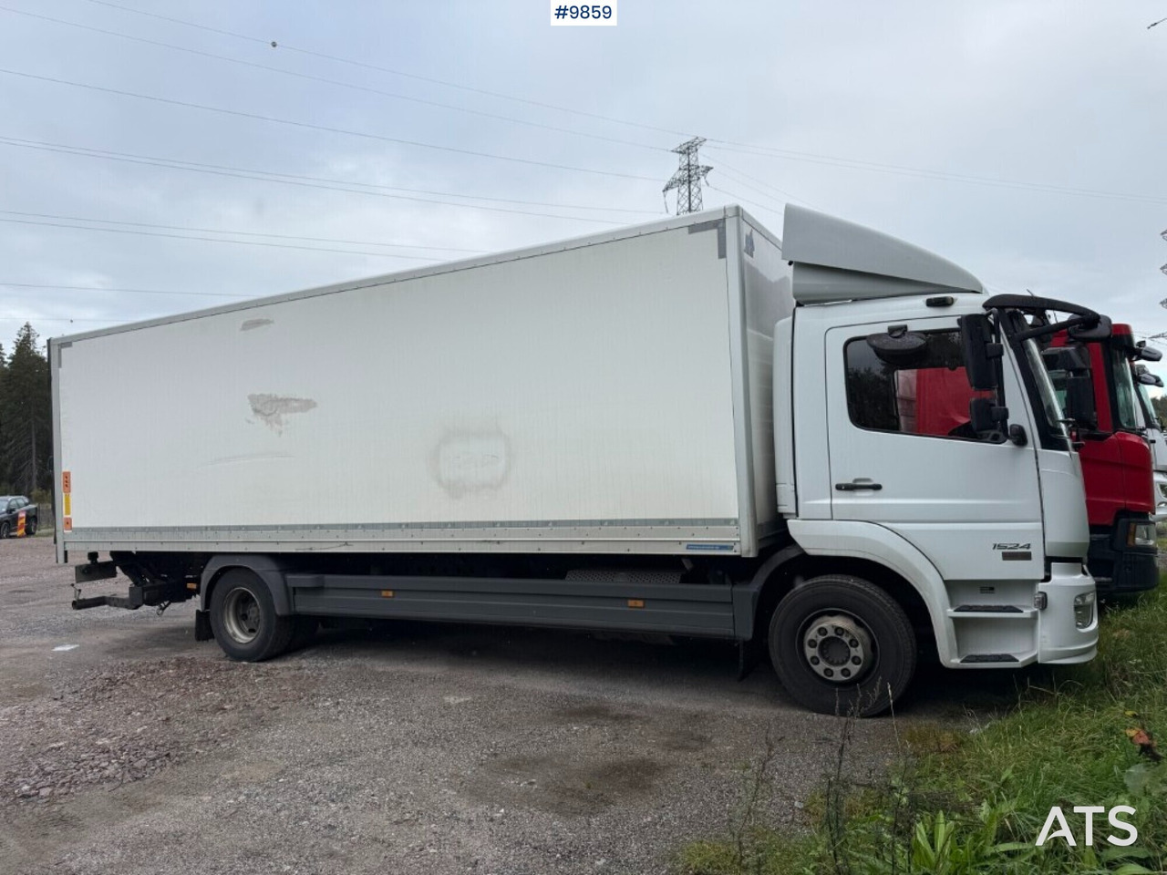 Box Truck Mercedes Benz Atego 1524 with openable side - بصندوق مغلق شاحنة: صور 2 Box Truck Mercedes Benz Atego 1524 with openable side - بصندوق مغلق شاحنة: صور 2