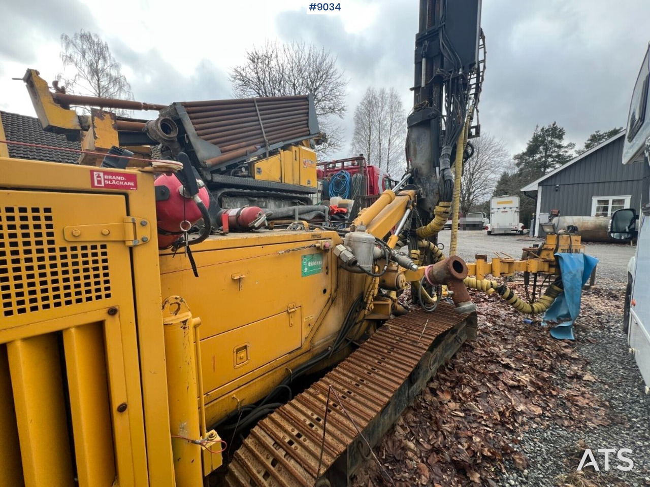 Comacchio Drill Rig MC 500 N (VIDEO) - آلة حفر: صور 3 Comacchio Drill Rig MC 500 N (VIDEO) - آلة حفر: صور 3
