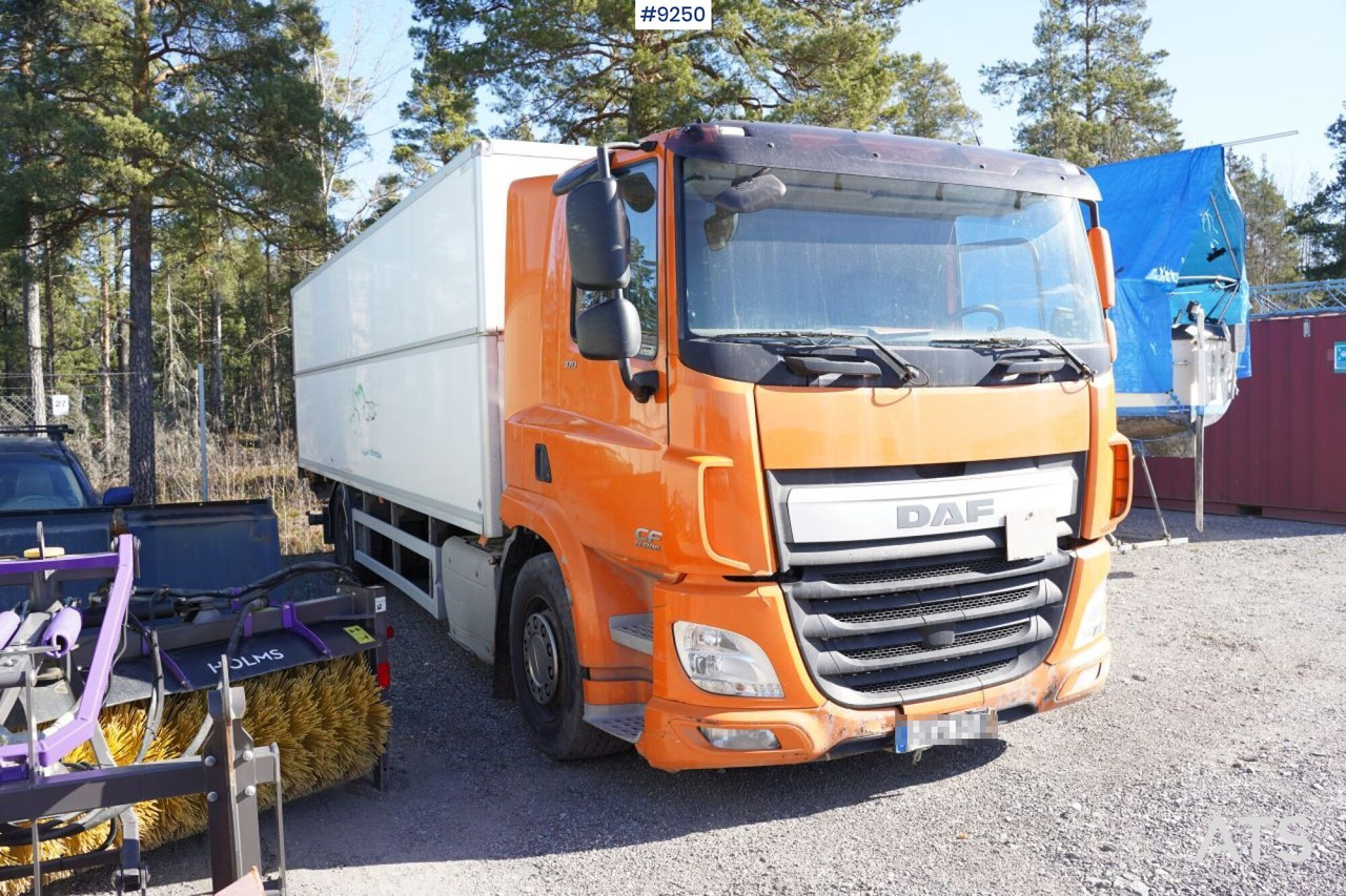 DAF CF 370Y Box truck, Height adjustable box - بصندوق مغلق شاحنة: صور 3 DAF CF 370Y Box truck, Height adjustable box - بصندوق مغلق شاحنة: صور 3