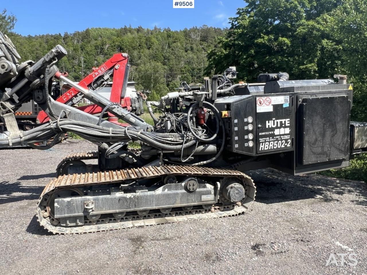 Drill rig Hütte with Fassi F32 crane - آلة حفر: صور 2 Drill rig Hütte with Fassi F32 crane - آلة حفر: صور 2