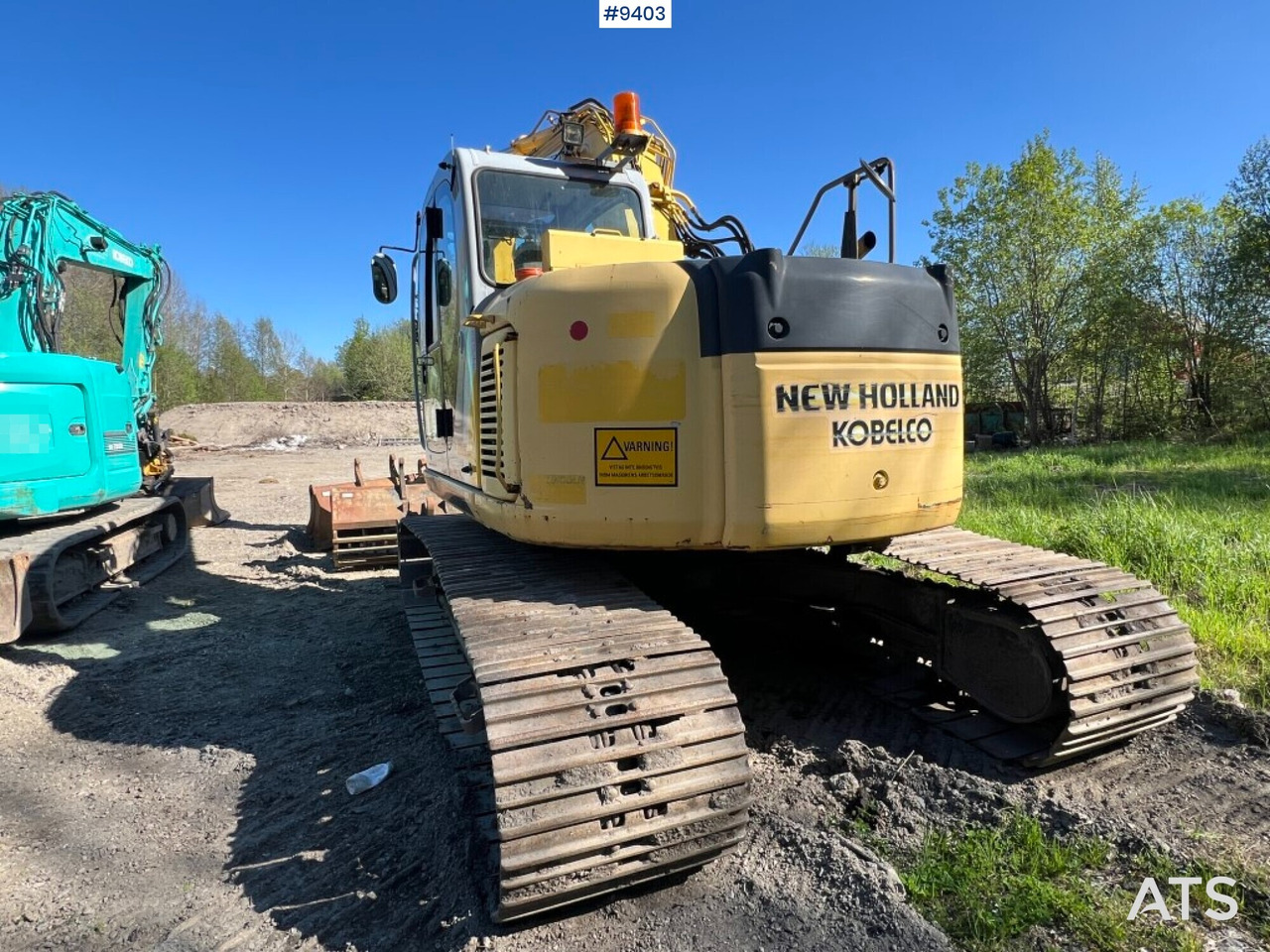 Excavator - New Holland E135 - Kobelco (SEE VIDEO) - حفارات زحافة: صور 3 Excavator - New Holland E135 - Kobelco (SEE VIDEO) - حفارات زحافة: صور 3